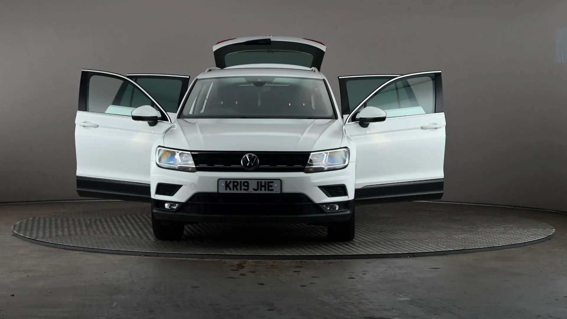 2019 VOLKSWAGEN TIGUAN 2019 VOLKSWAGEN TIGUAN