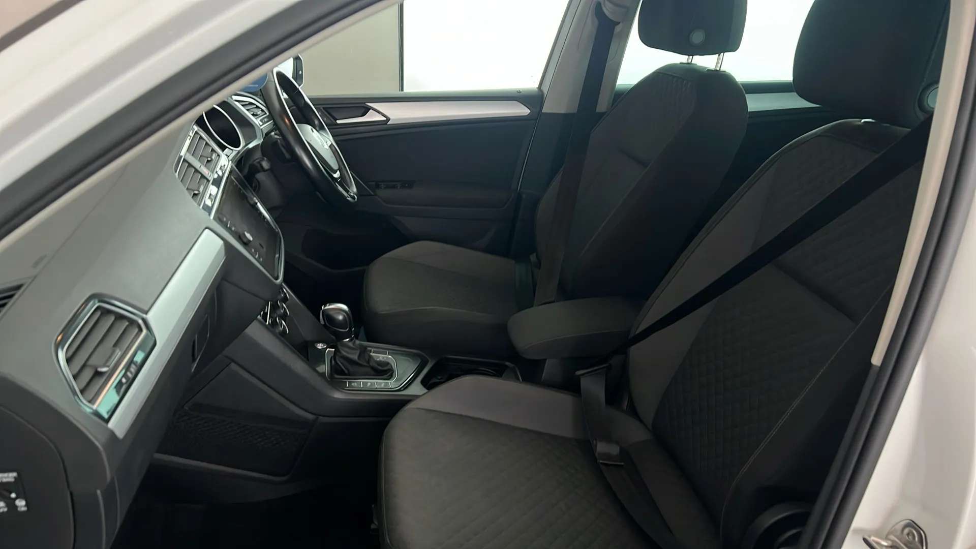 2019 VOLKSWAGEN TIGUAN 2019 VOLKSWAGEN TIGUAN