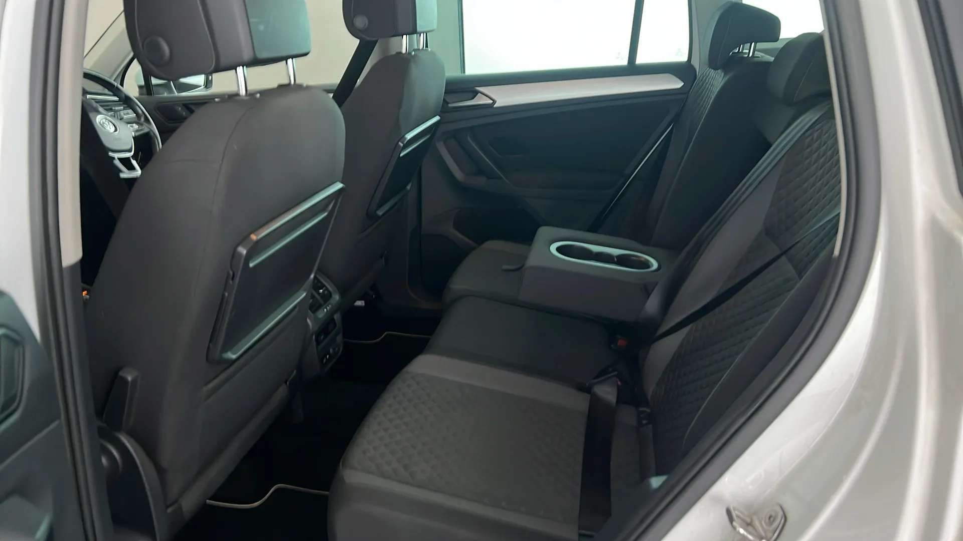 2019 VOLKSWAGEN TIGUAN 2019 VOLKSWAGEN TIGUAN