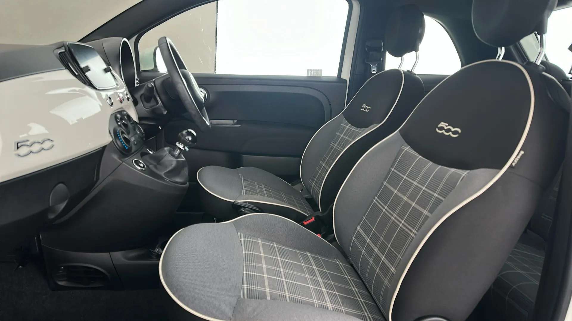 2020 FIAT 500 2020 FIAT 500