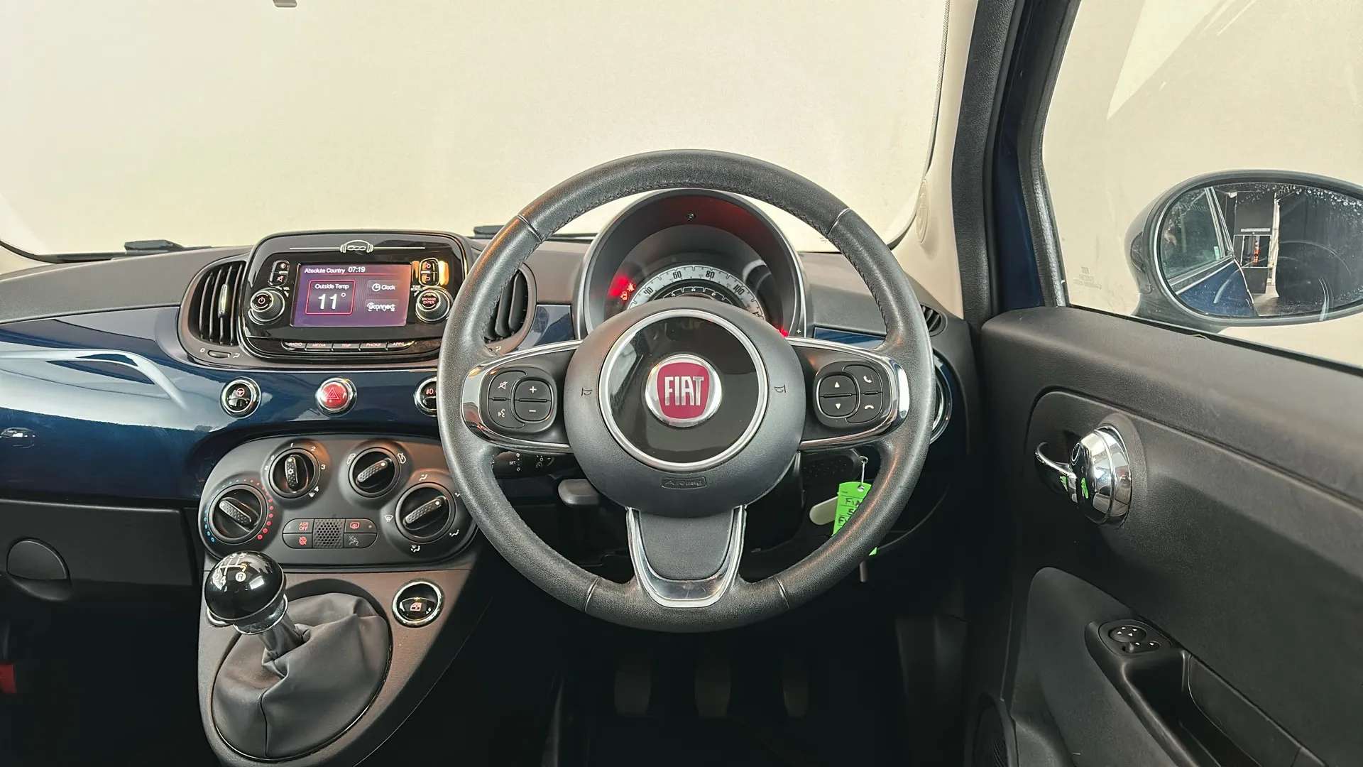 2019 FIAT 500 2019 FIAT 500