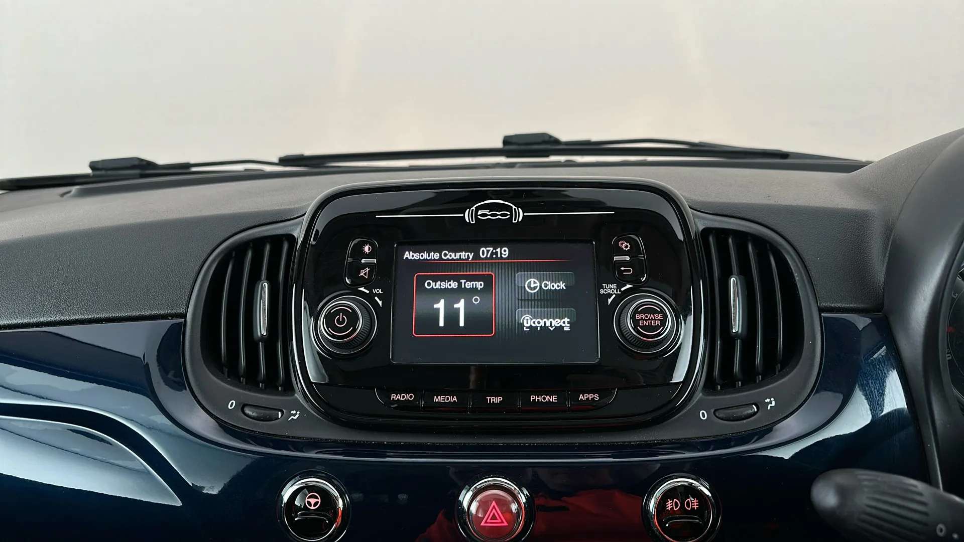 2019 FIAT 500 2019 FIAT 500