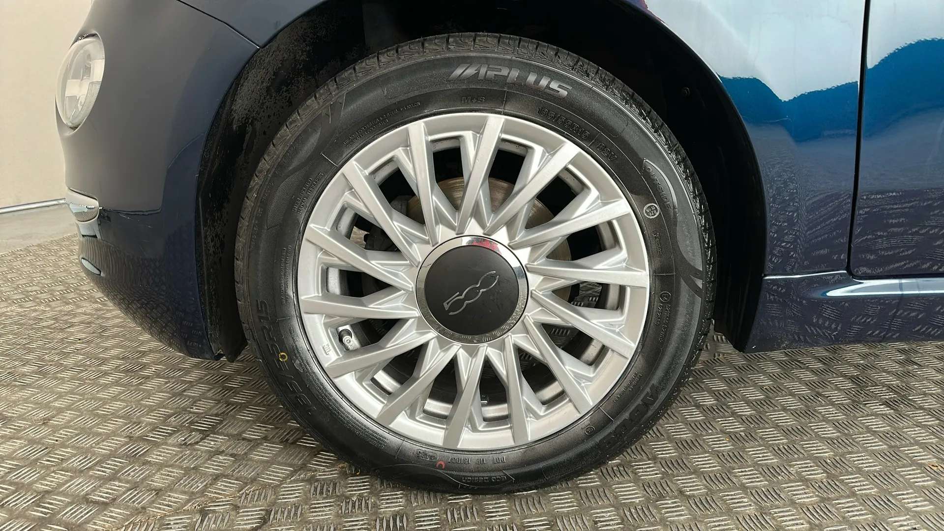 2019 FIAT 500 2019 FIAT 500