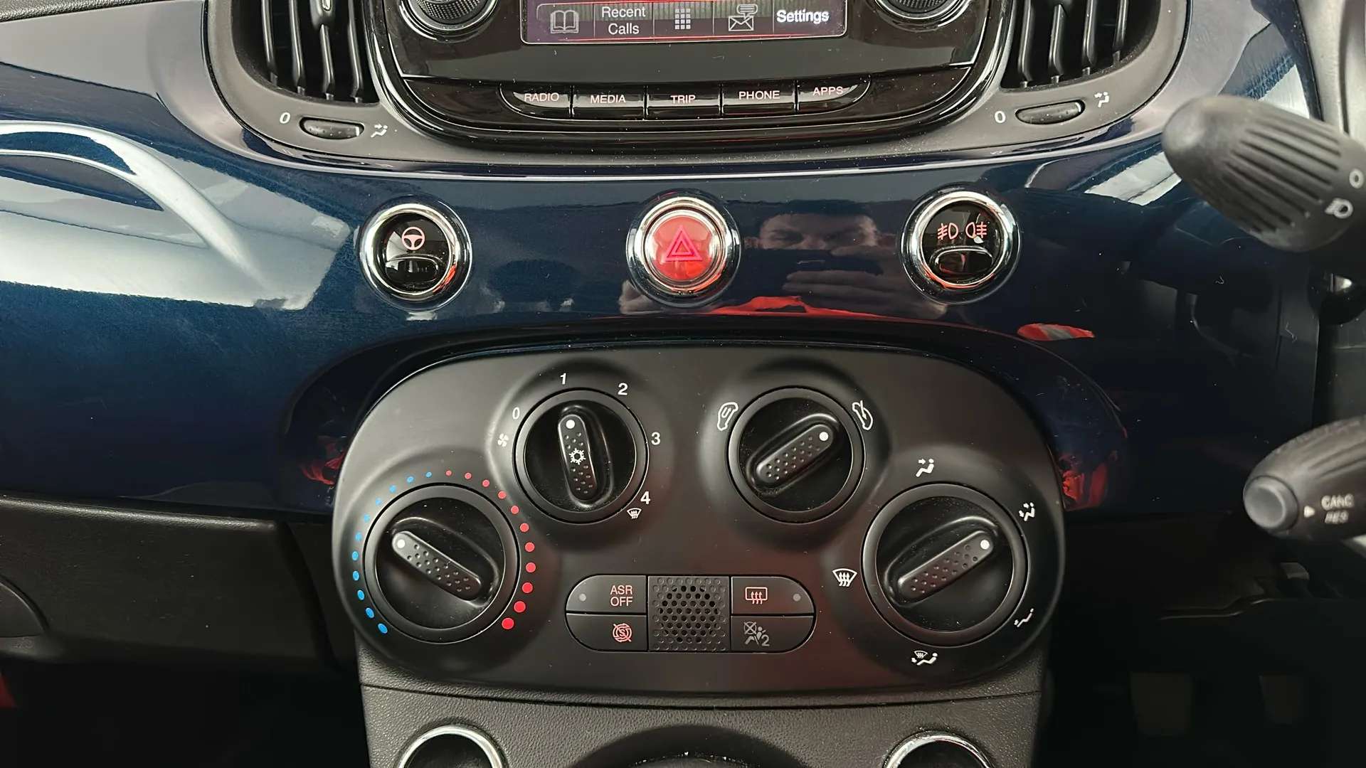 2019 FIAT 500 2019 FIAT 500