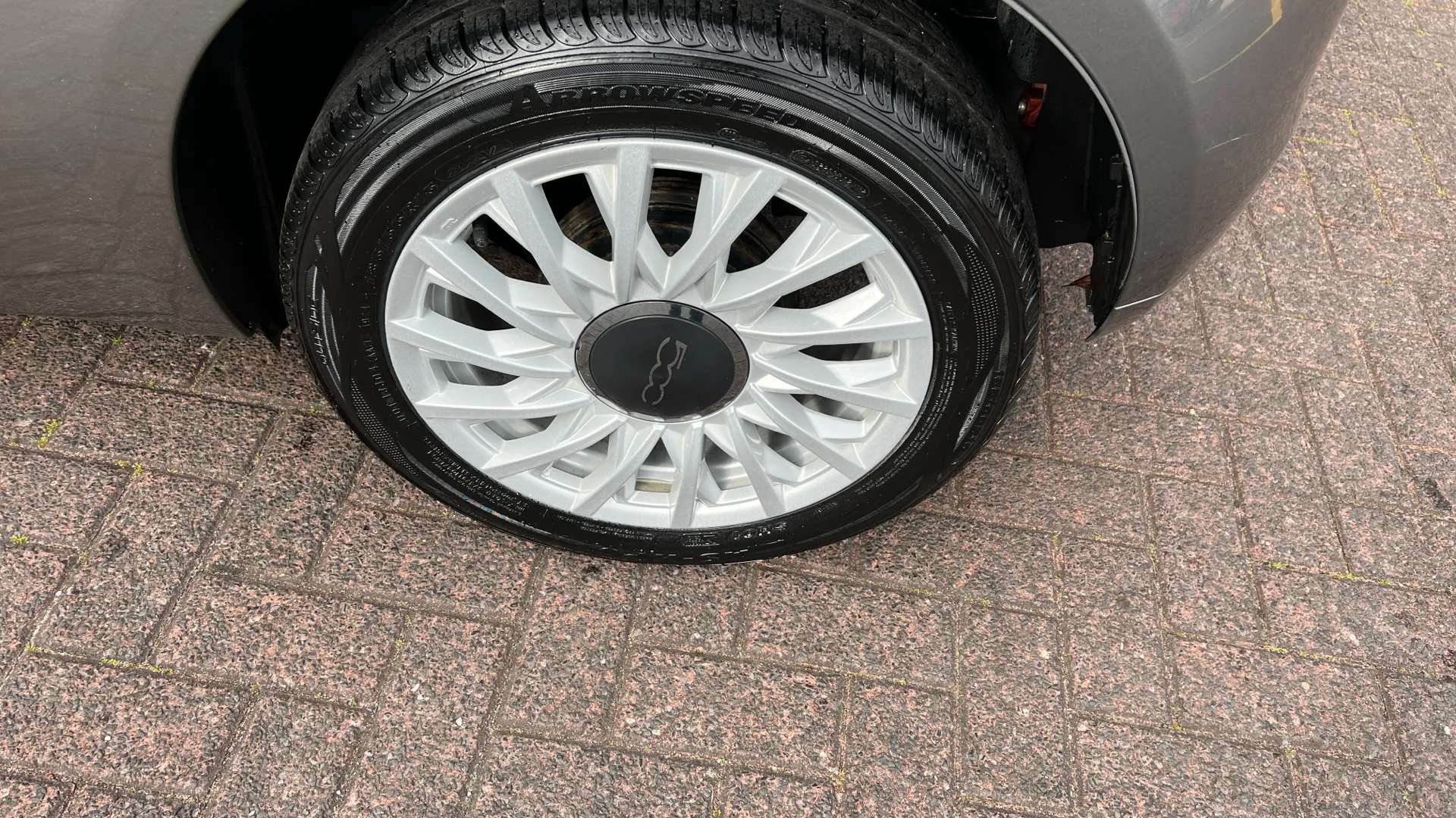 2018 FIAT 500 2018 FIAT 500