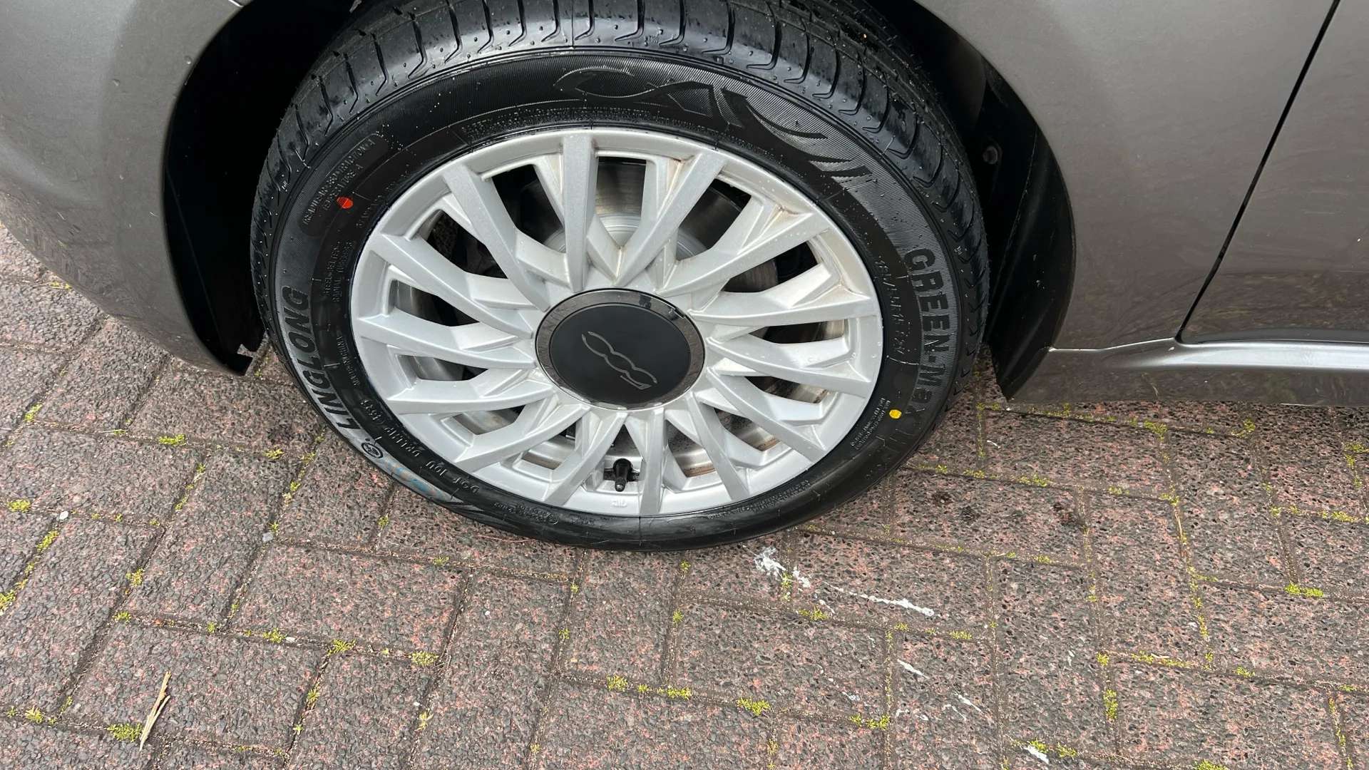 2018 FIAT 500 2018 FIAT 500