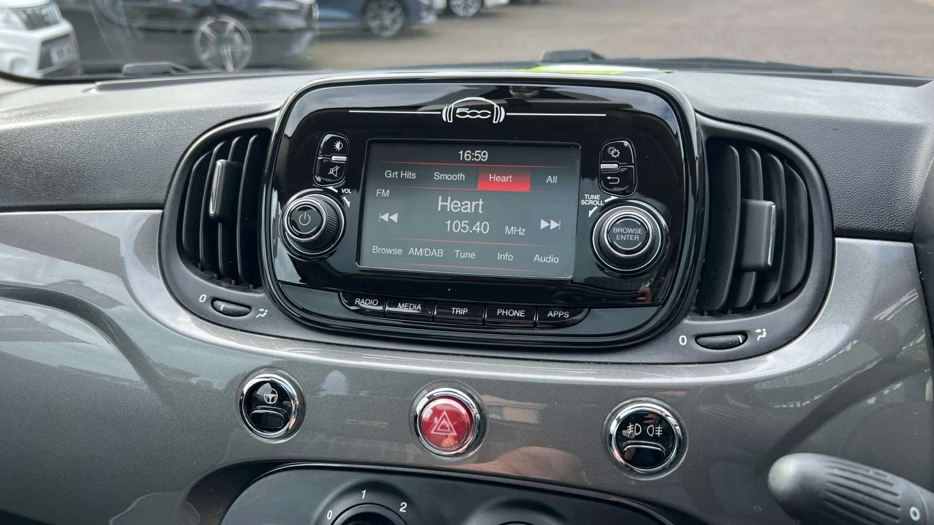 2018 FIAT 500 2018 FIAT 500