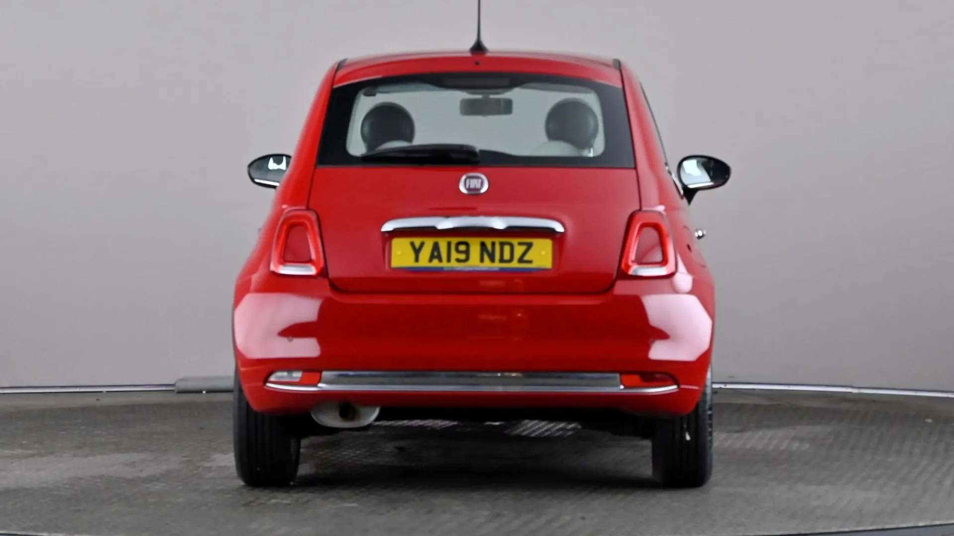 2019 FIAT 500 2019 FIAT 500