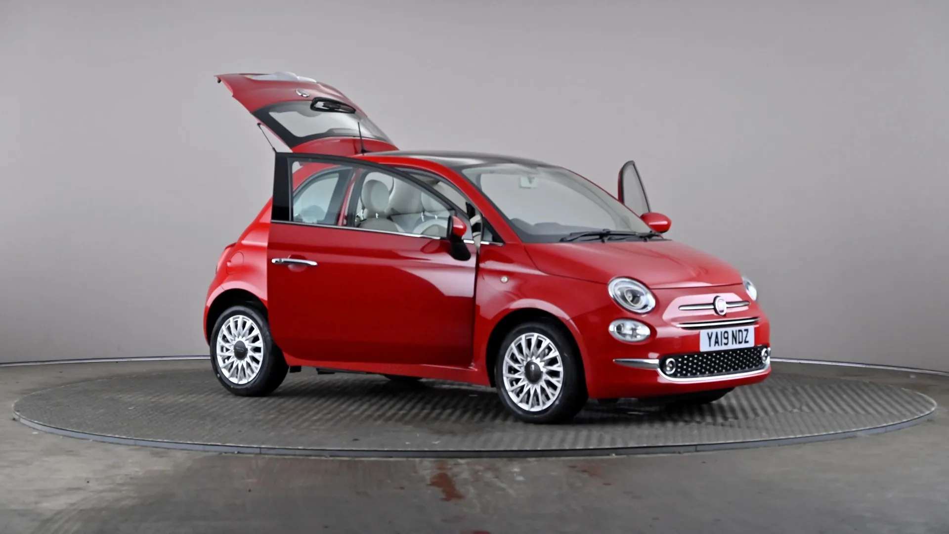 2019 FIAT 500 2019 FIAT 500