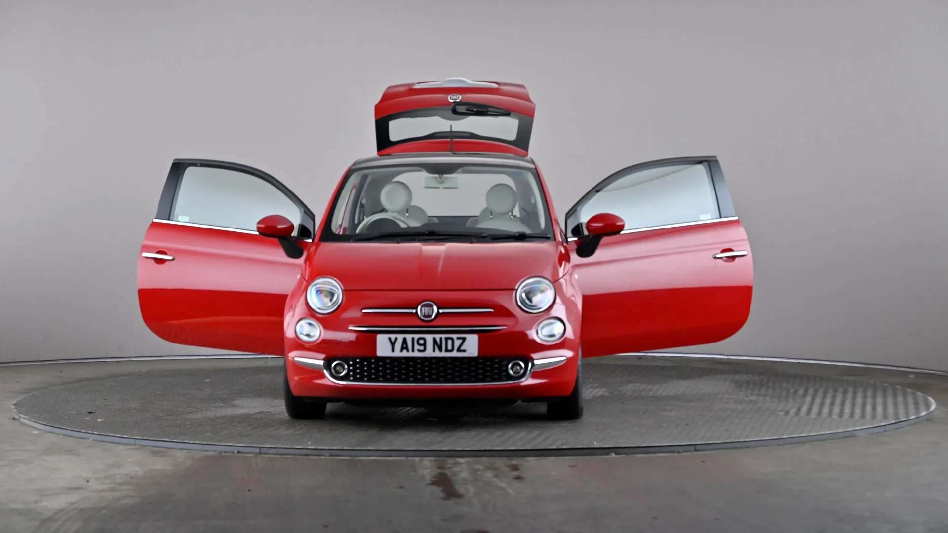 2019 FIAT 500 2019 FIAT 500