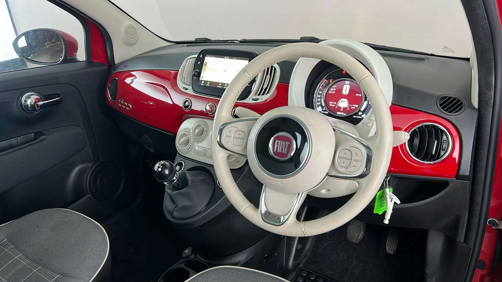 2019 FIAT 500 2019 FIAT 500