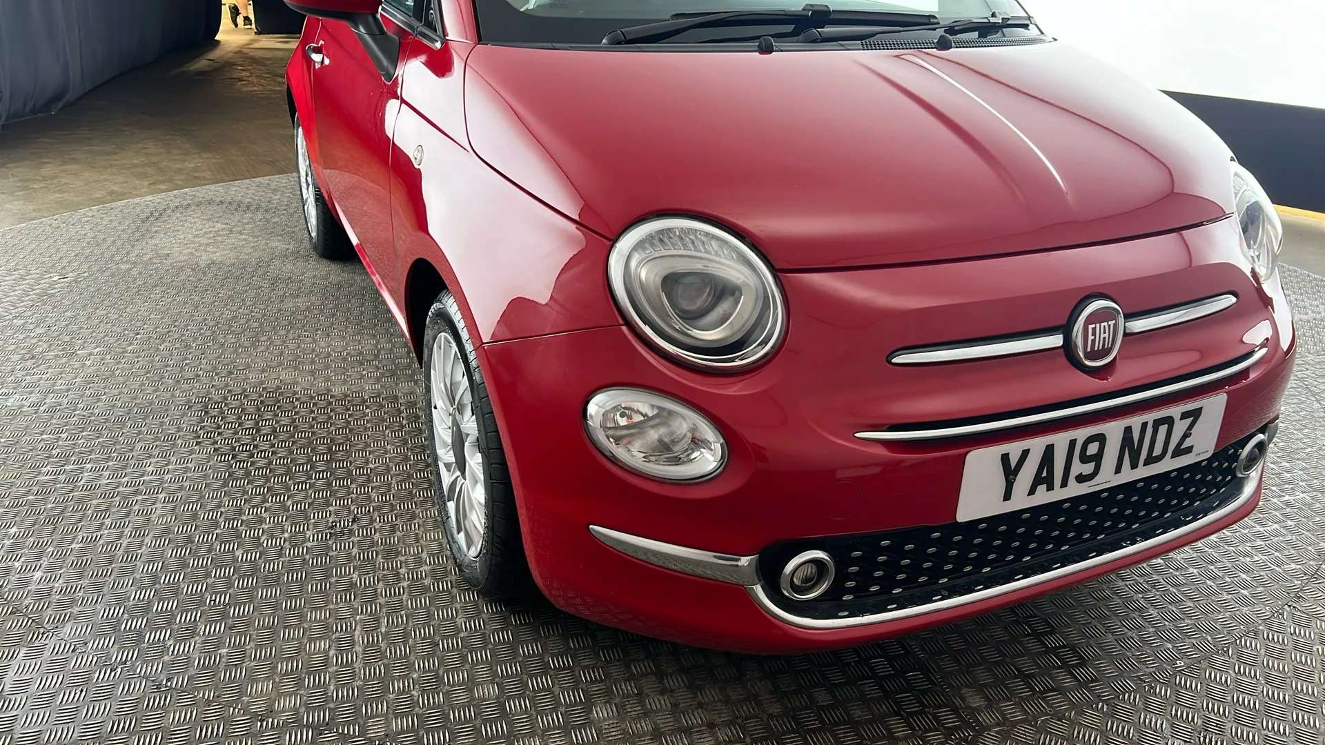 2019 FIAT 500 2019 FIAT 500