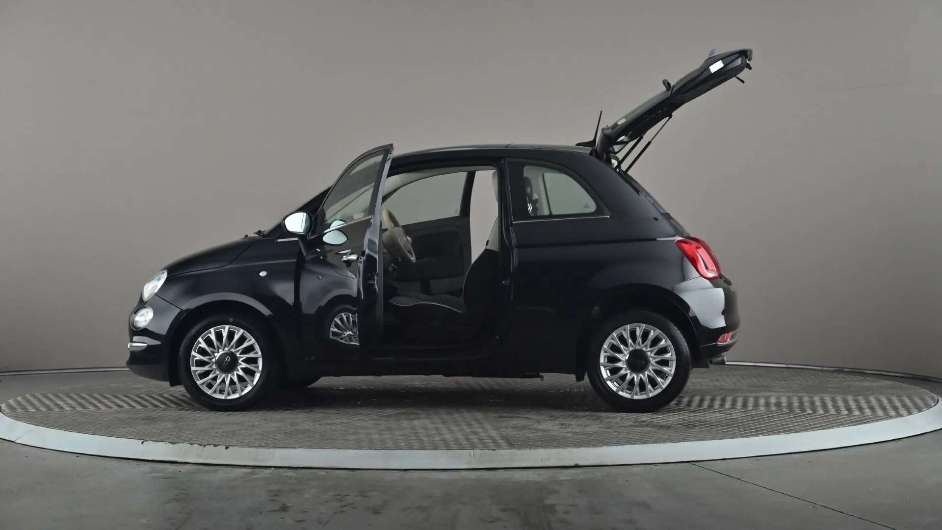 2018 FIAT 500 2018 FIAT 500