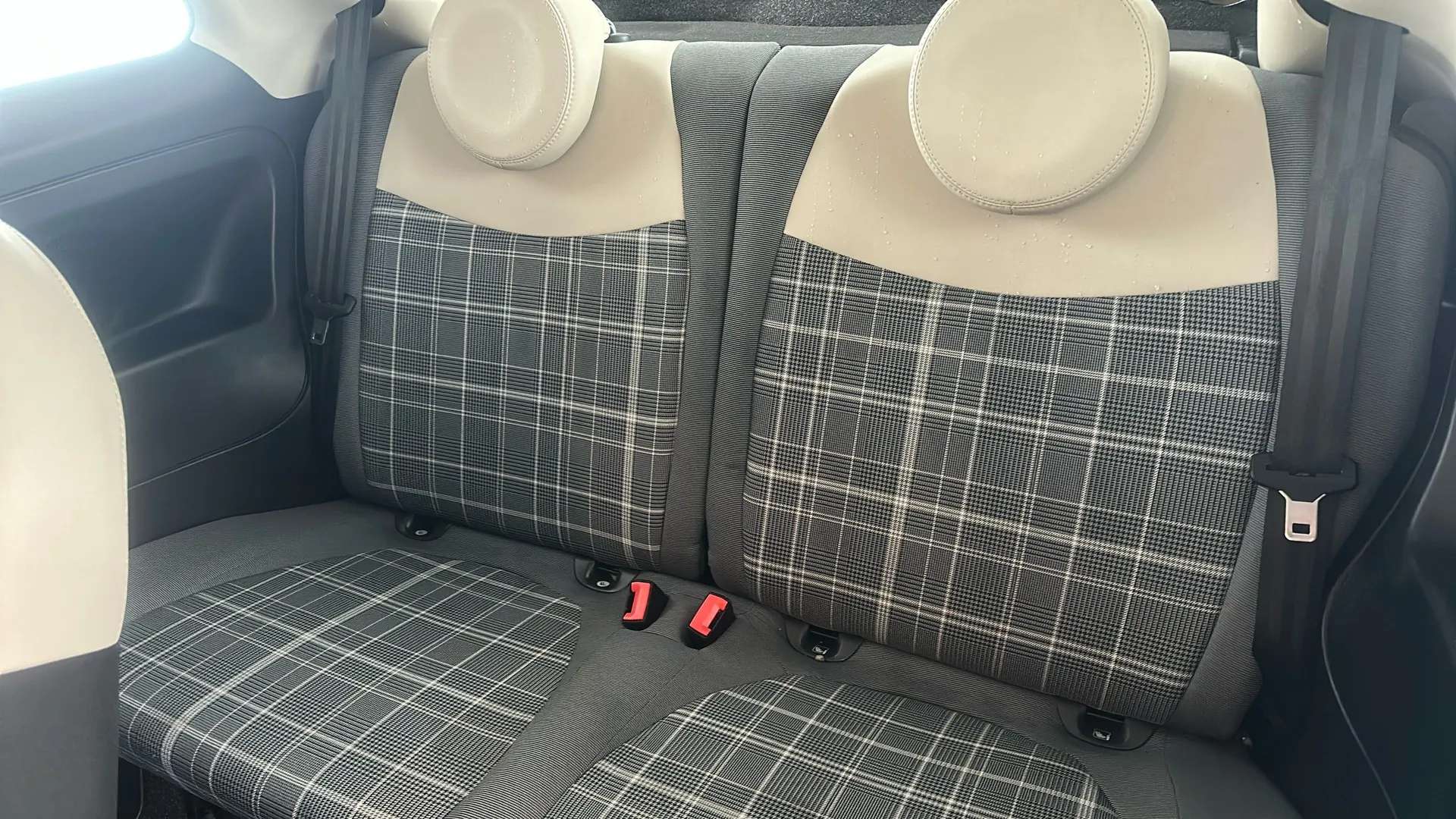 2018 FIAT 500 2018 FIAT 500