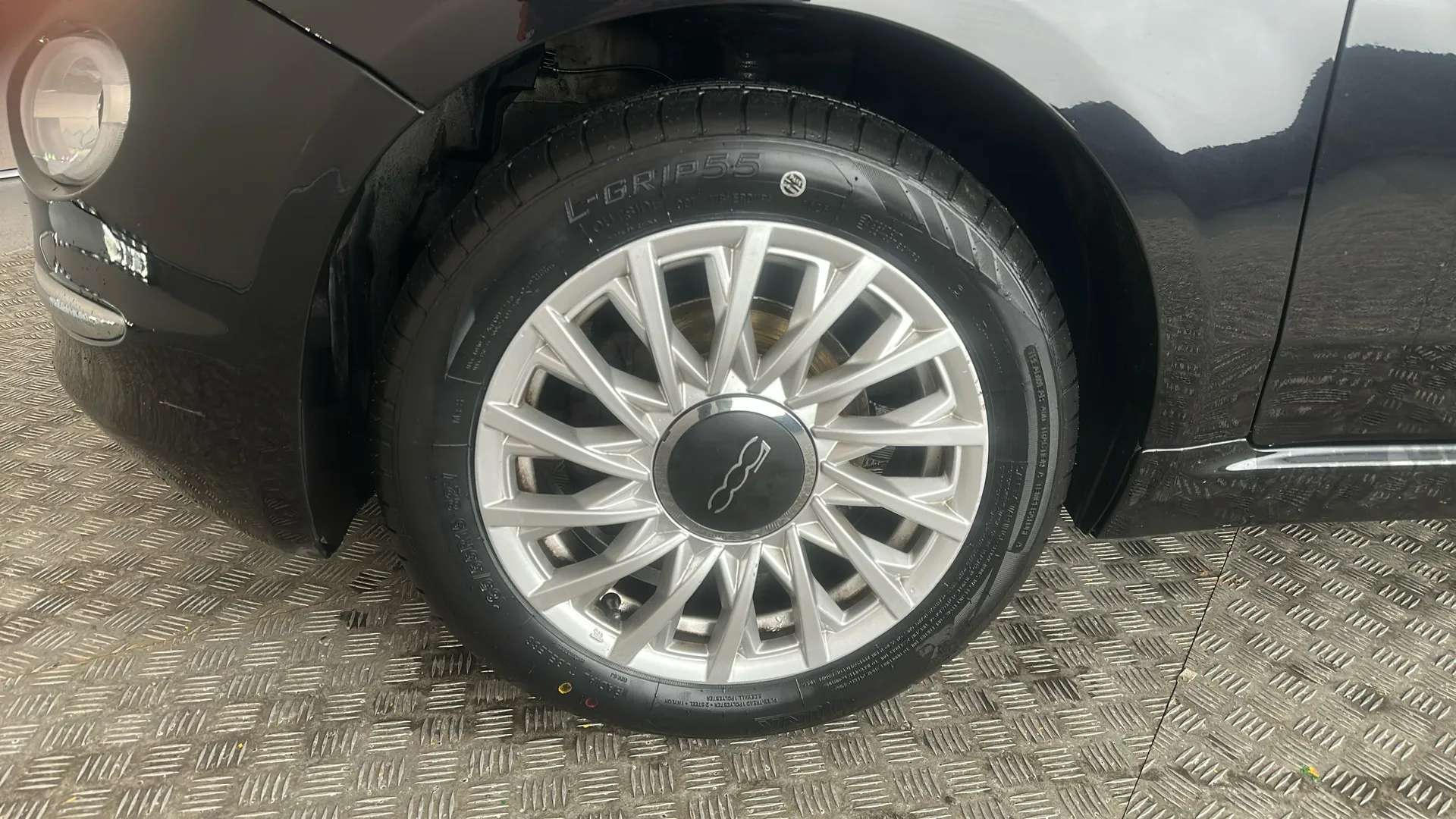 2018 FIAT 500 2018 FIAT 500