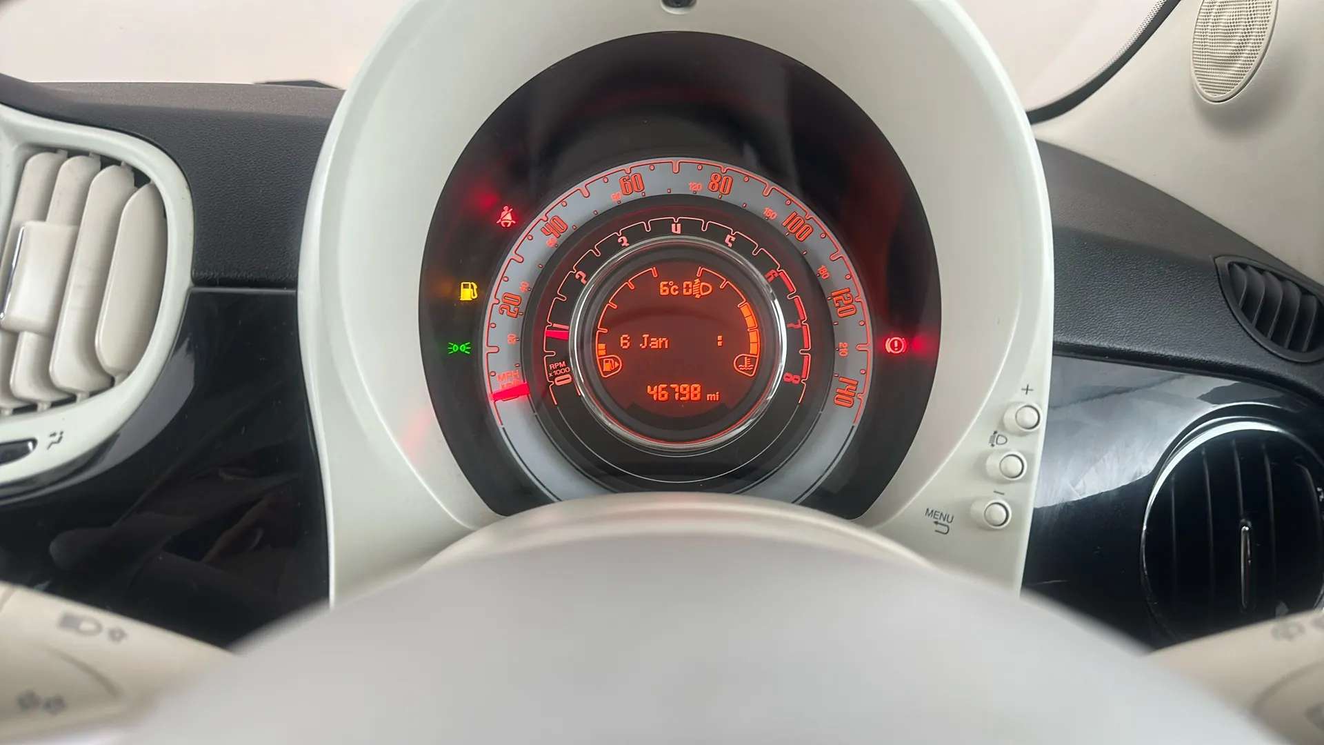 2018 FIAT 500 2018 FIAT 500