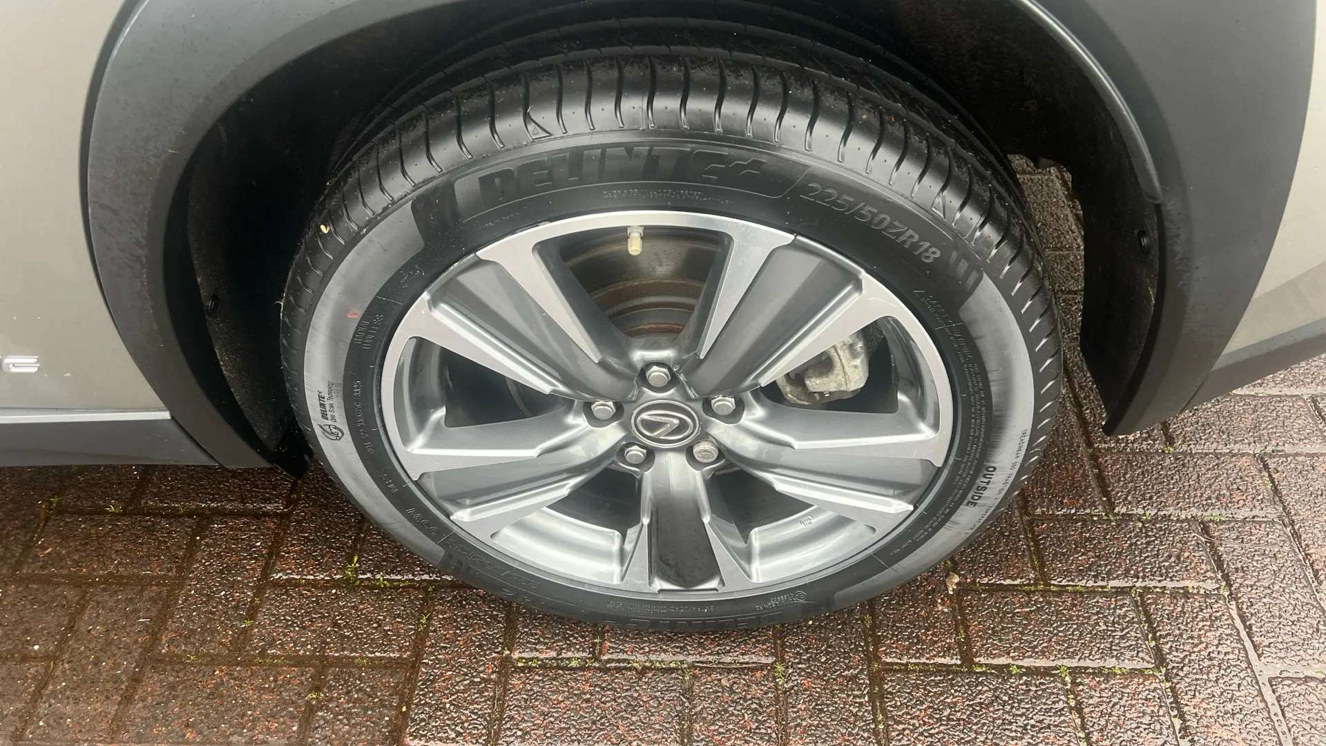 2021 LEXUS UX 2021 LEXUS UX