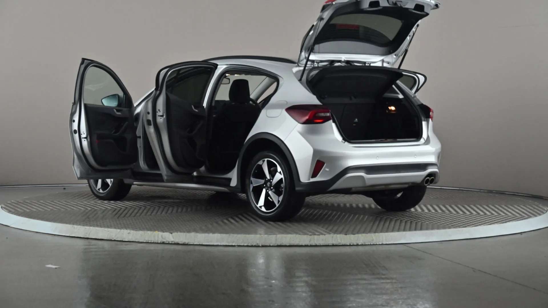 2023 FORD FOCUS 2023 FORD FOCUS