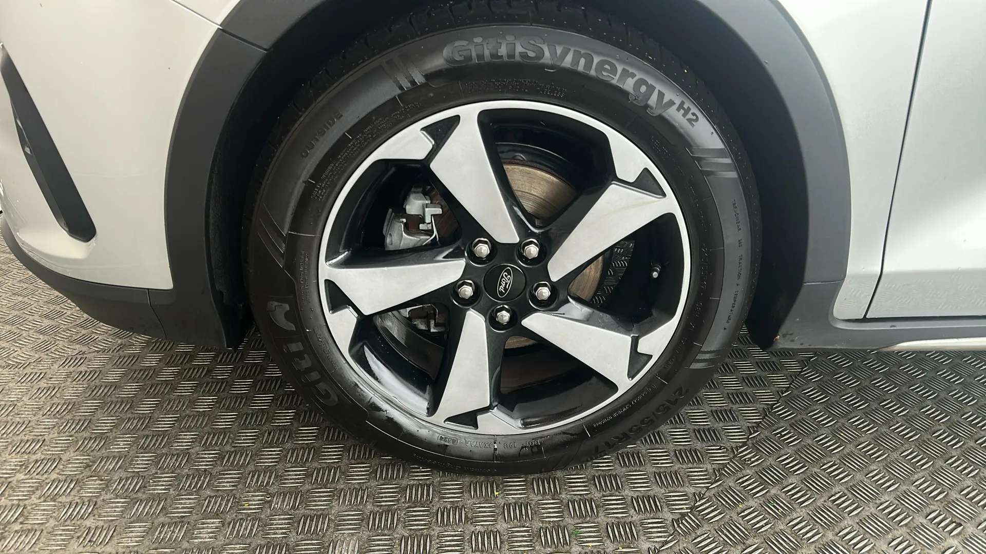 2023 FORD FOCUS 2023 FORD FOCUS