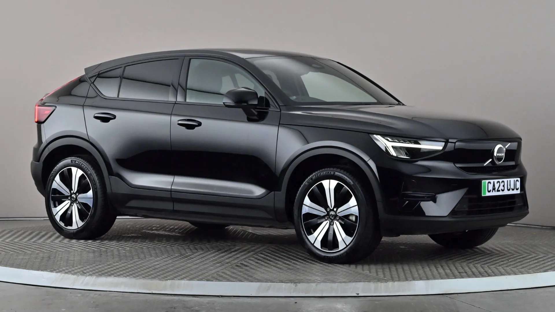 A 2023 VOLVO C40 170kW Recharge Core 69kWh Auto A 2023 VOLVO C40 170kW Recharge Core 69kWh Auto