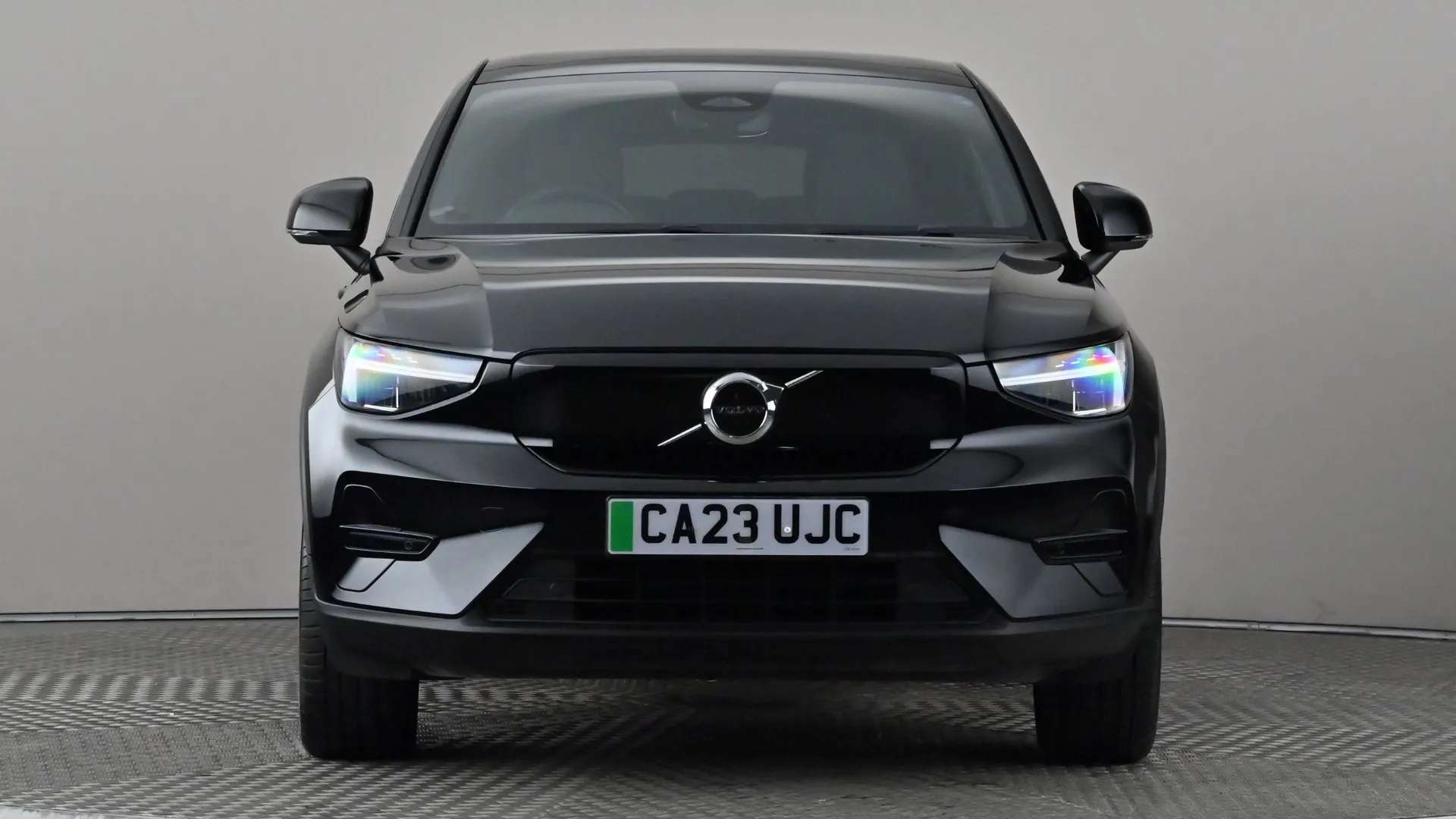 A 2023 VOLVO C40 170kW Recharge Core 69kWh Auto A 2023 VOLVO C40 170kW Recharge Core 69kWh Auto