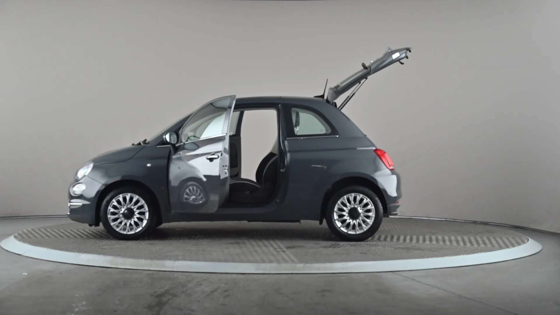 2019 FIAT 500 2019 FIAT 500