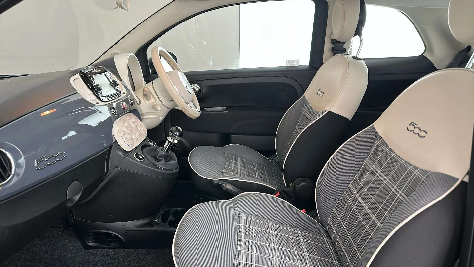 2019 FIAT 500 2019 FIAT 500