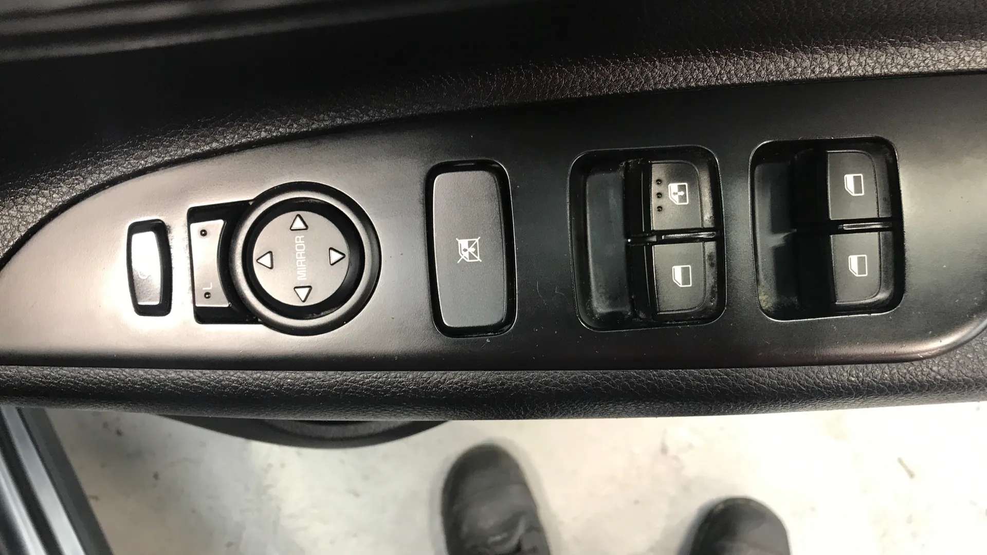 2018 KIA RIO 2018 KIA RIO