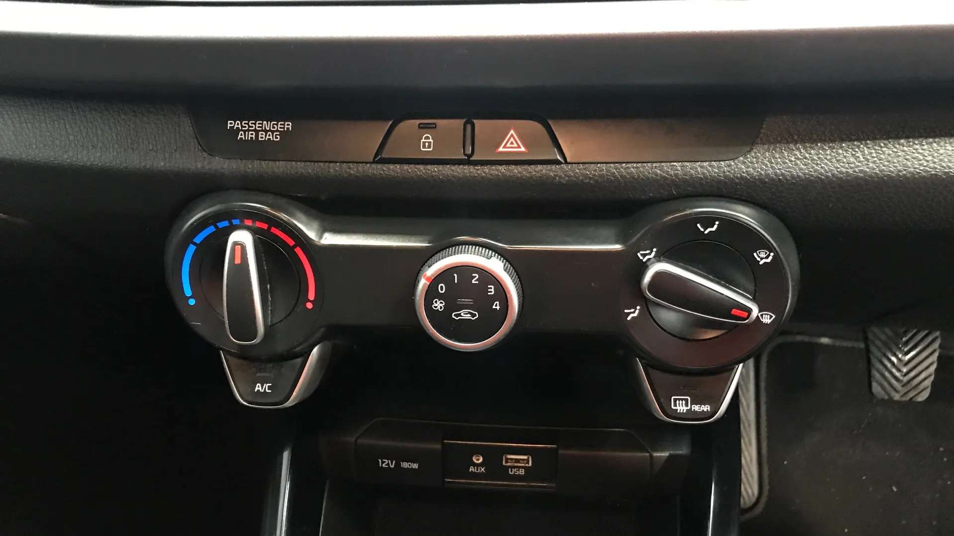 2018 KIA RIO 2018 KIA RIO