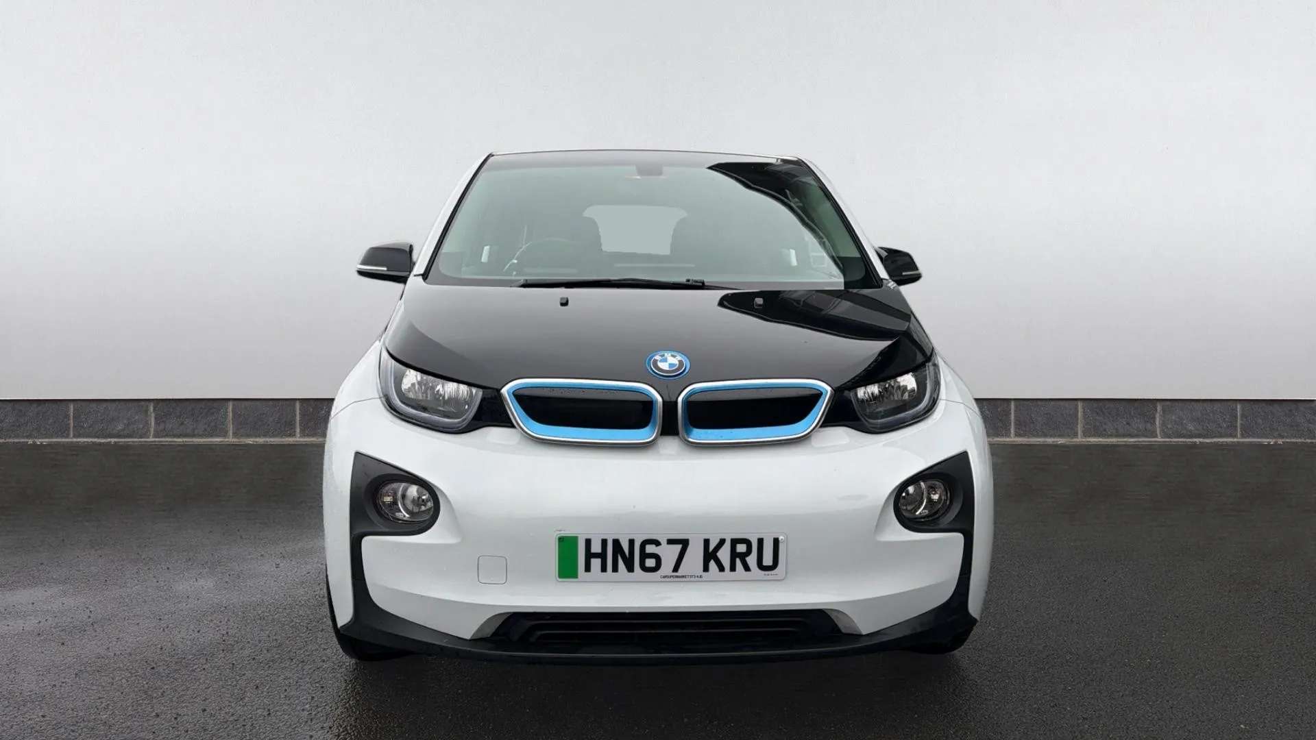 A 2017 BMW I3 125kW 33kWh Auto A 2017 BMW I3 125kW 33kWh Auto