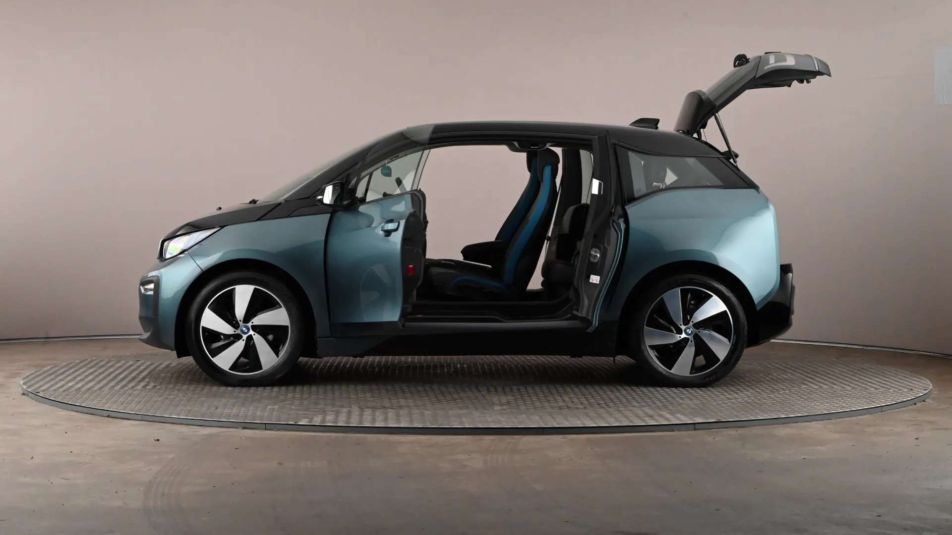2022 BMW I3 2022 BMW I3