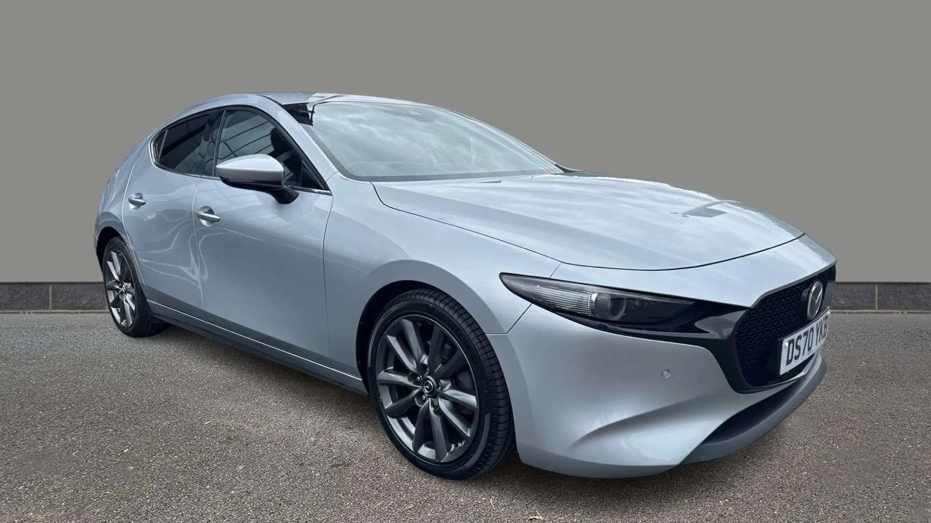 A 2021 MAZDA MAZDA3 2.0 Skyactiv G MHEV GT Sport Tech Auto A 2021 MAZDA MAZDA3 2.0 Skyactiv G MHEV GT Sport Tech Auto
