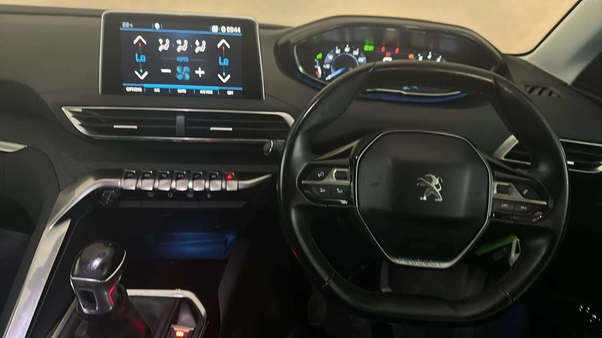 2018 PEUGEOT 3008 2018 PEUGEOT 3008