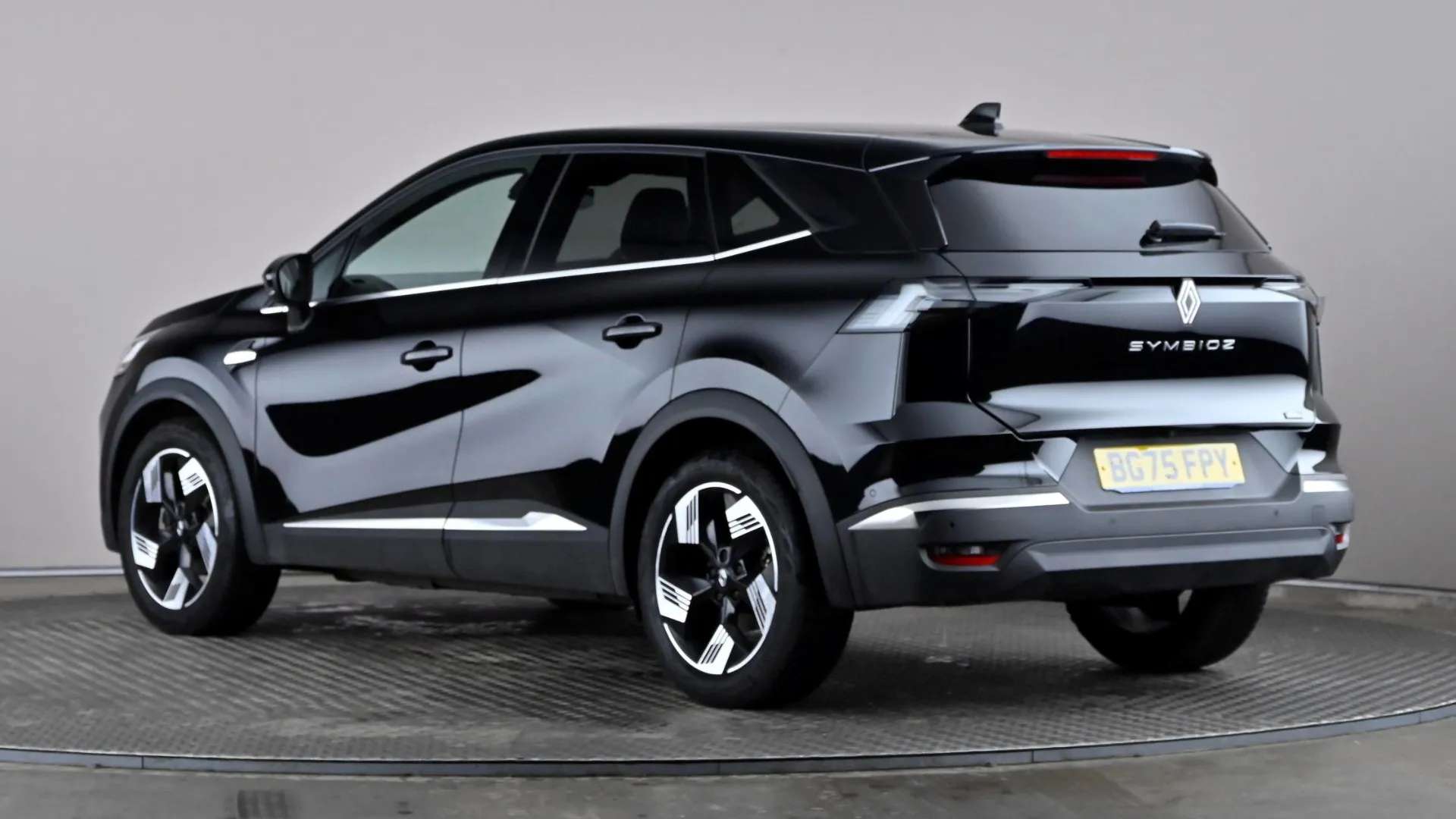 A 2025 RENAULT SYMBIOZ 1.8 E-Tech FHEV 160 Techno Auto A 2025 RENAULT SYMBIOZ 1.8 E-Tech FHEV 160 Techno Auto