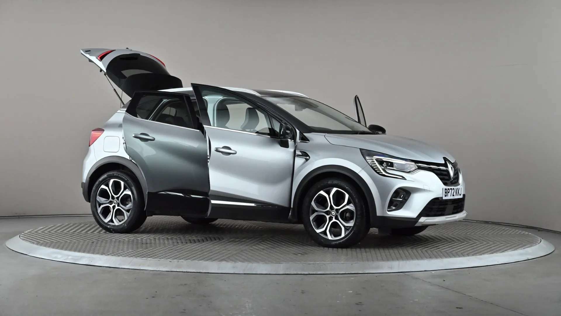 2022 RENAULT CAPTUR 2022 RENAULT CAPTUR
