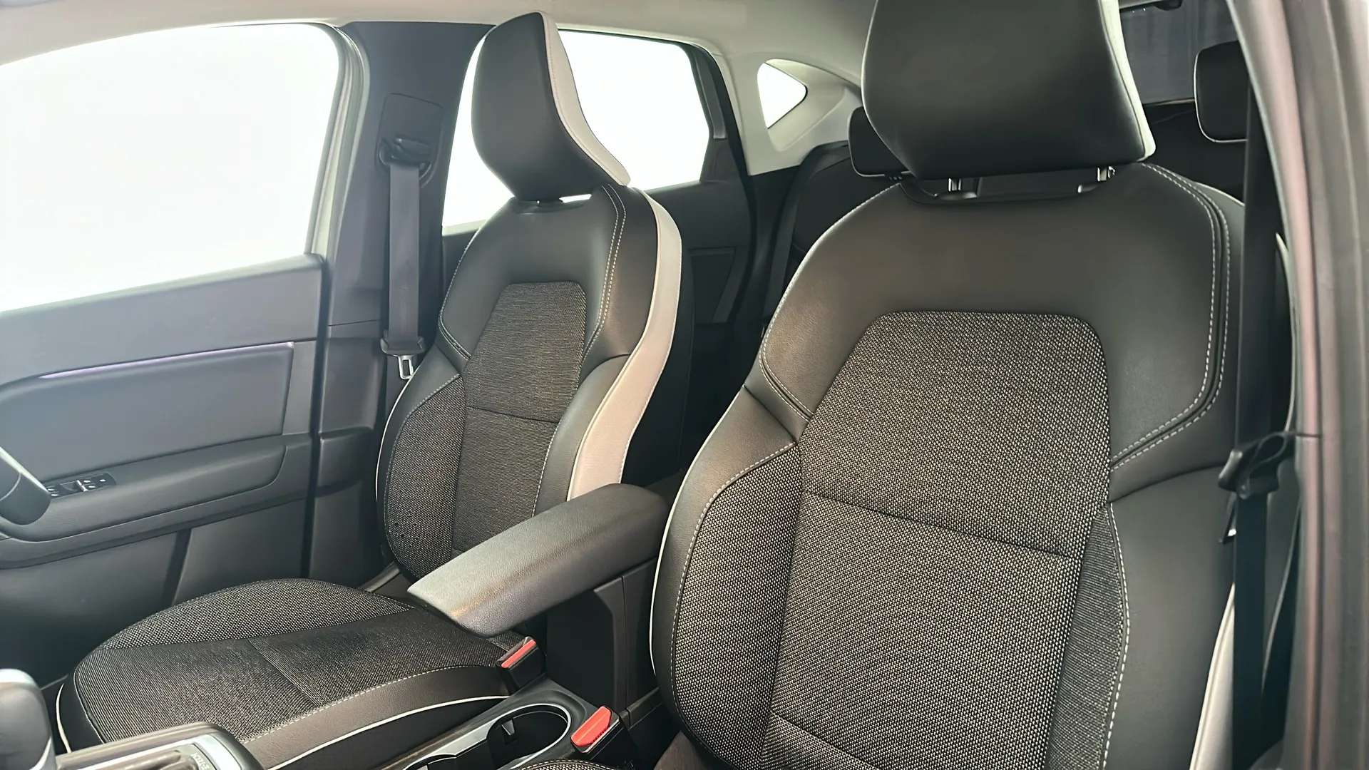 2022 RENAULT CAPTUR 2022 RENAULT CAPTUR