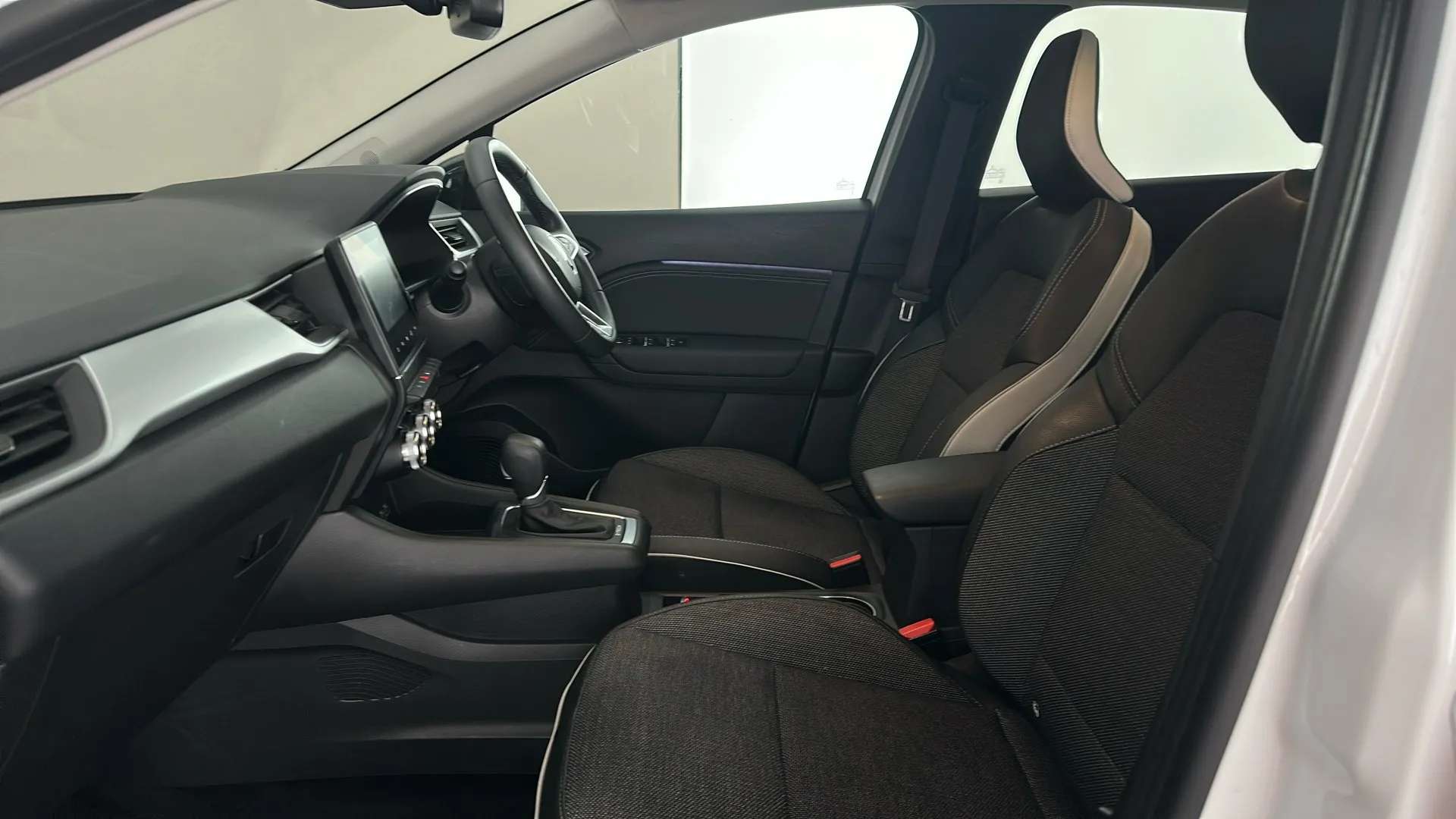 2023 RENAULT CAPTUR 2023 RENAULT CAPTUR