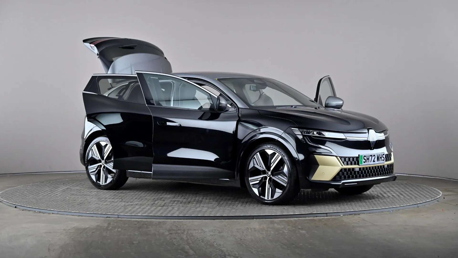 2022 RENAULT MEGANE E-TECH 2022 RENAULT MEGANE E-TECH