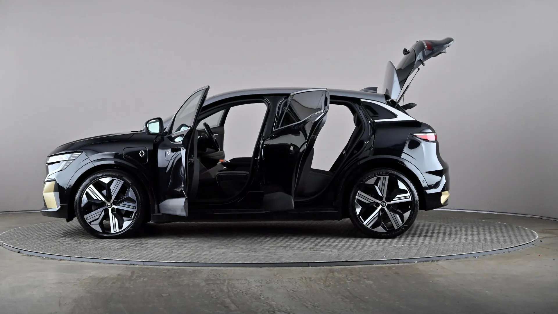 2022 RENAULT MEGANE E-TECH 2022 RENAULT MEGANE E-TECH