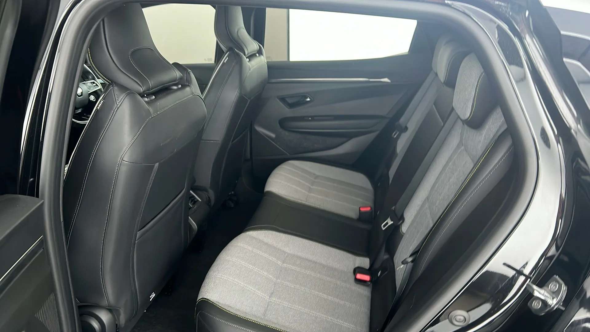 2022 RENAULT MEGANE E-TECH 2022 RENAULT MEGANE E-TECH