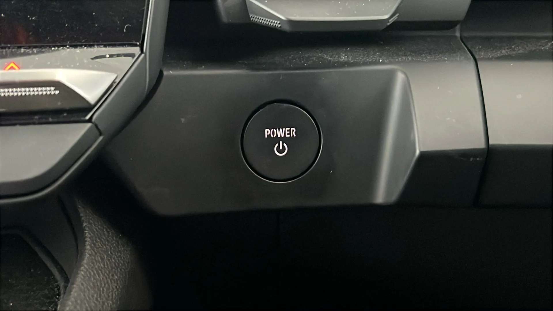 2022 RENAULT MEGANE E-TECH 2022 RENAULT MEGANE E-TECH