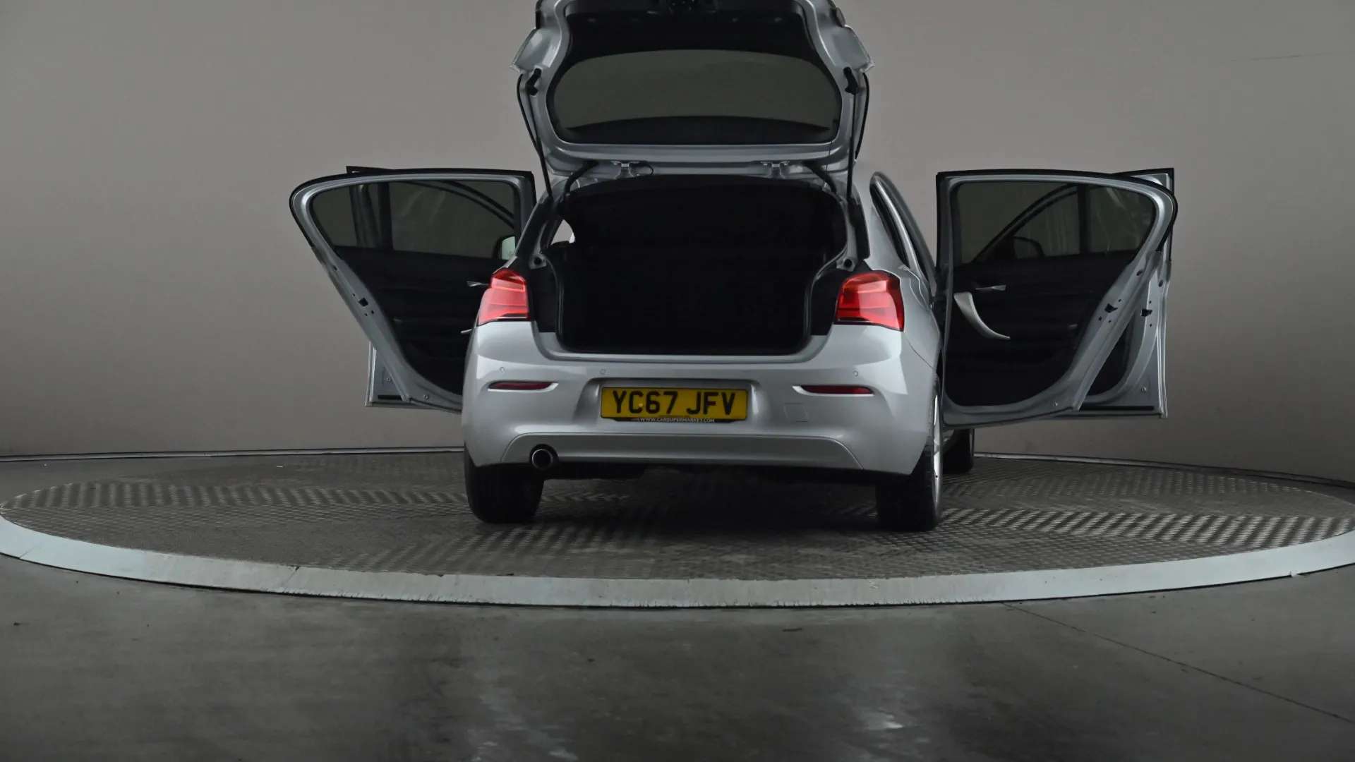 2017 BMW 1 SERIES 2017 BMW 1 SERIES