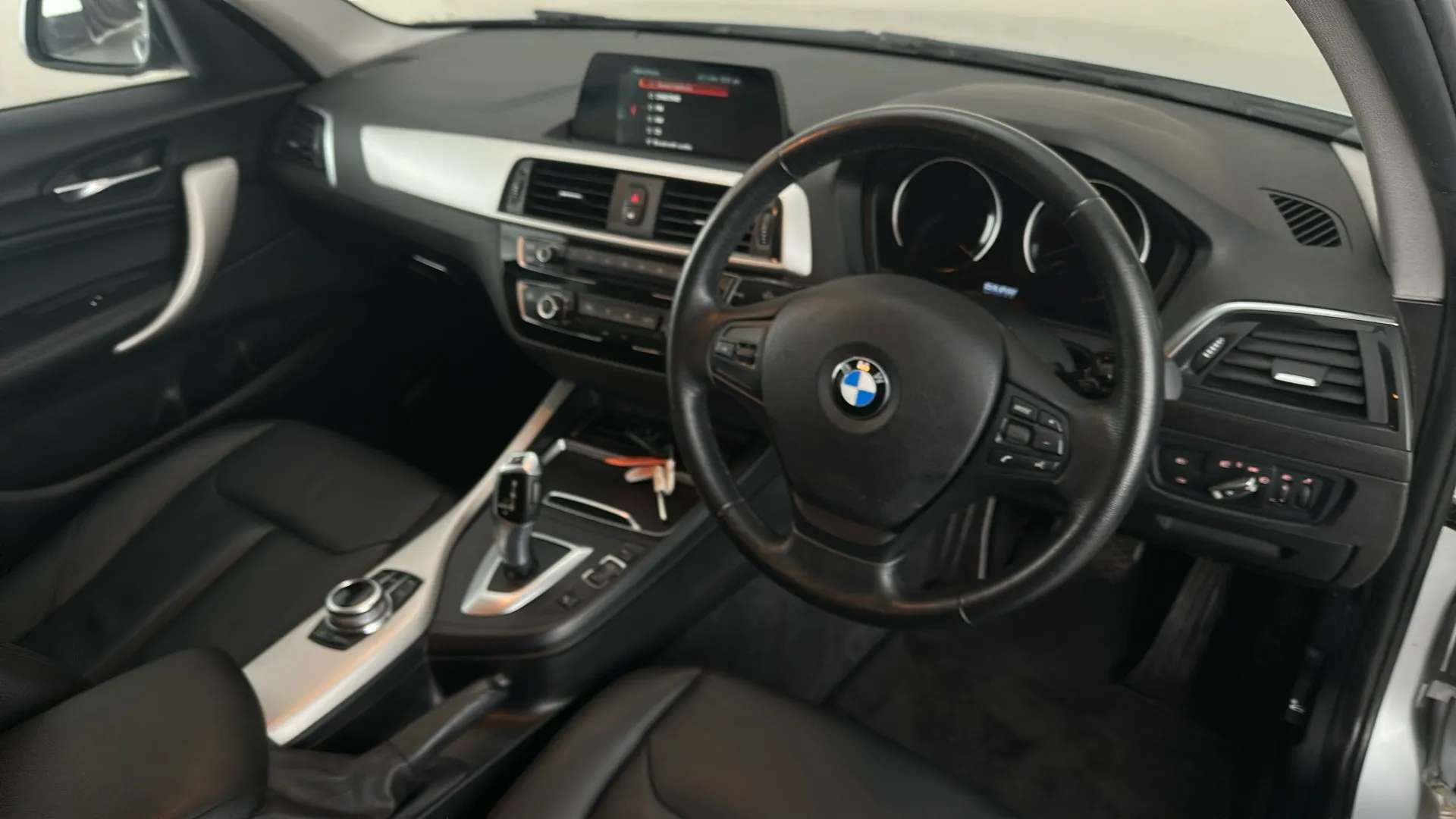 2017 BMW 1 SERIES 2017 BMW 1 SERIES