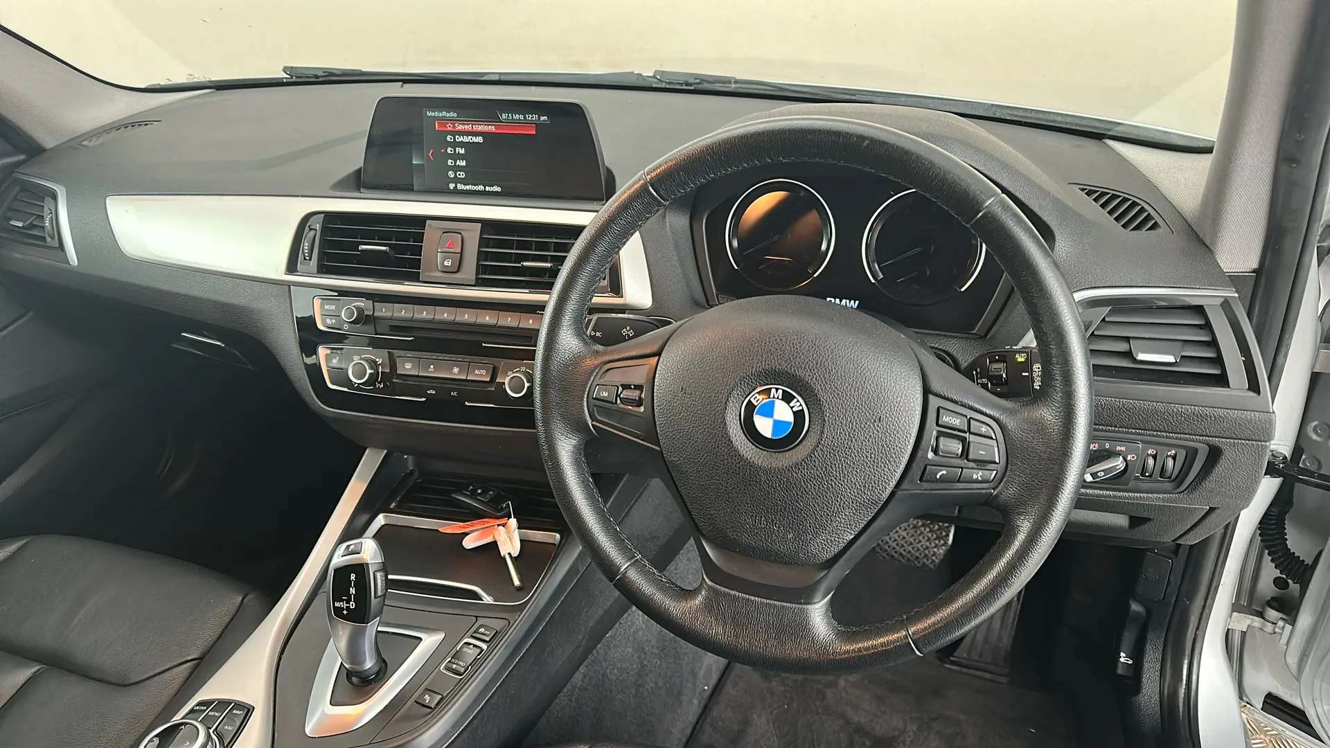 2017 BMW 1 SERIES 2017 BMW 1 SERIES