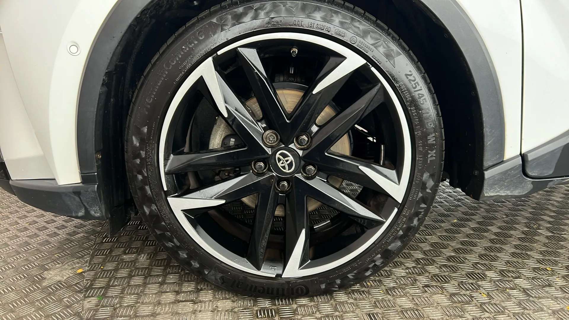 2021 TOYOTA C-HR 2021 TOYOTA C-HR