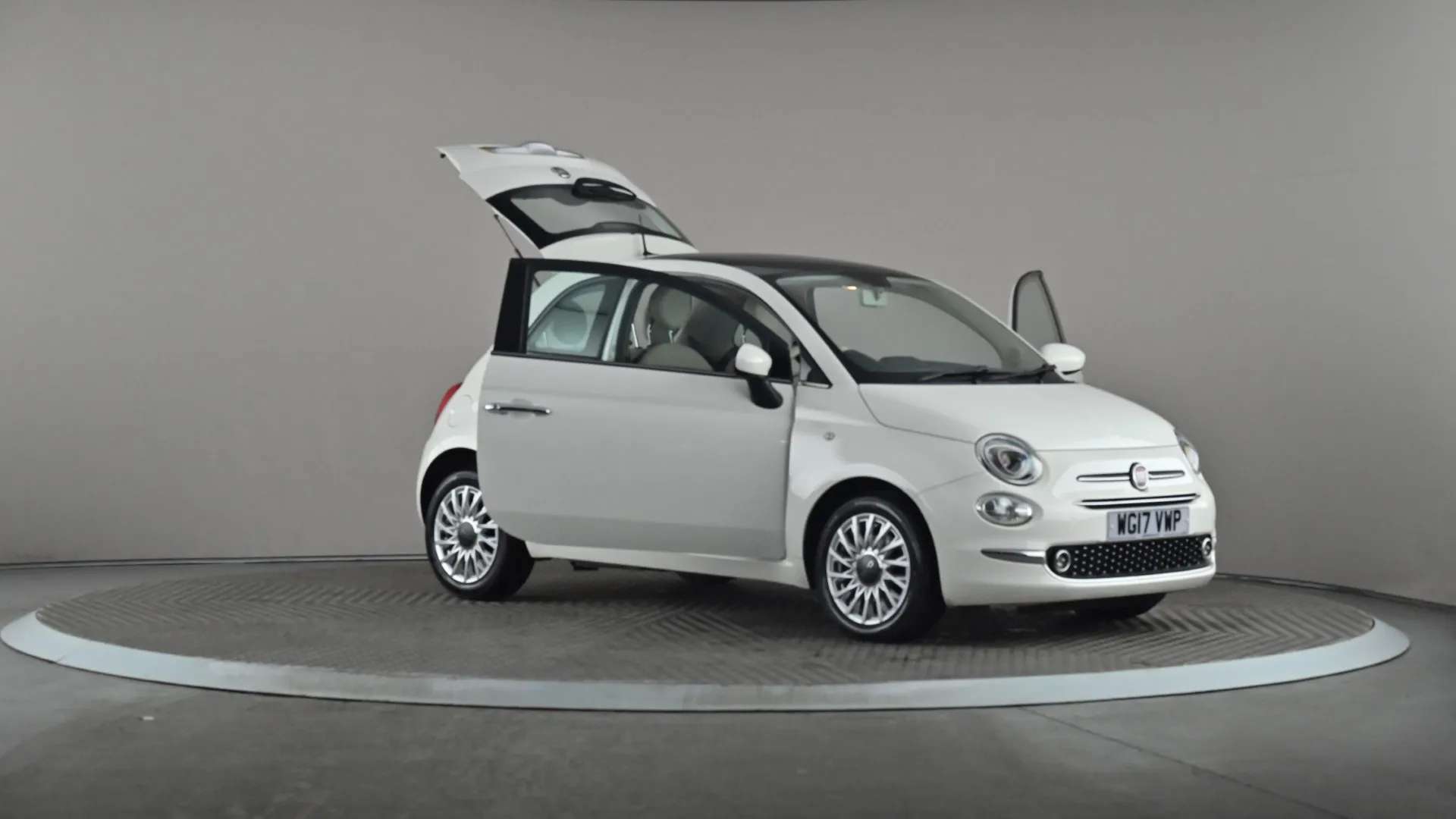 2017 FIAT 500 2017 FIAT 500