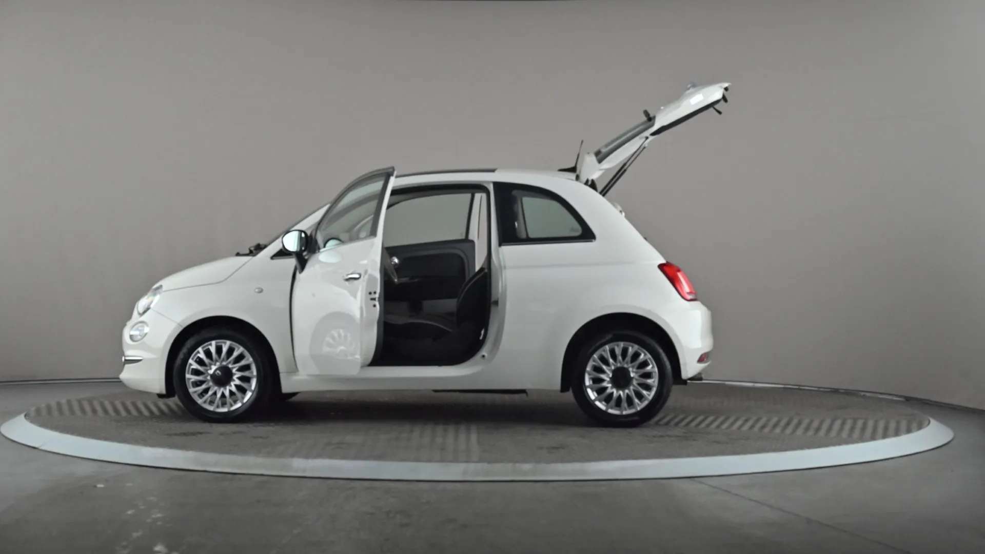 2017 FIAT 500 2017 FIAT 500