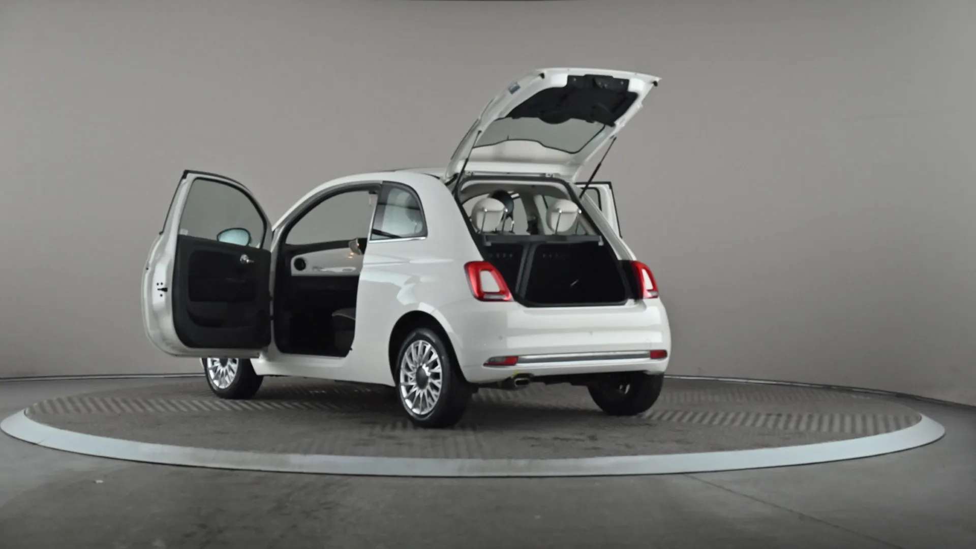 2017 FIAT 500 2017 FIAT 500
