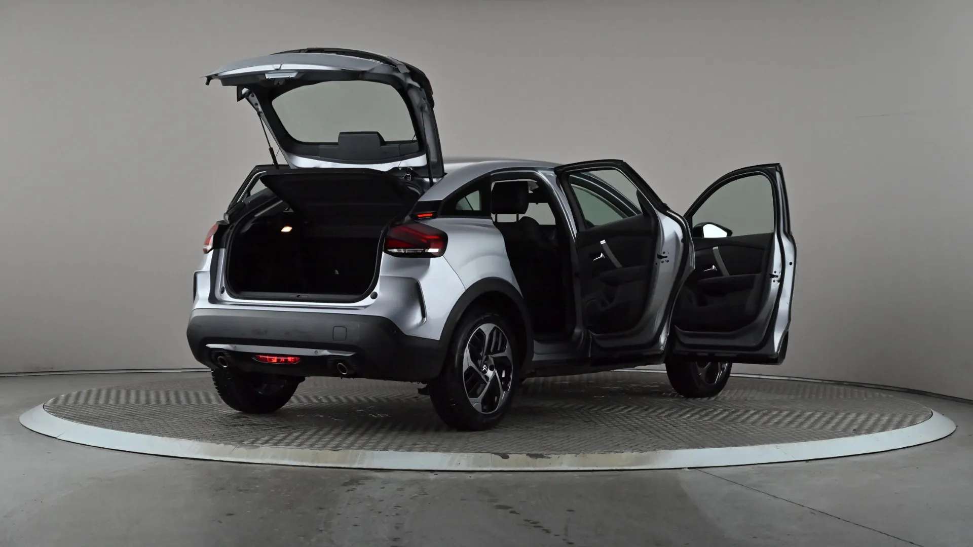 2023 CITROEN C4 2023 CITROEN C4