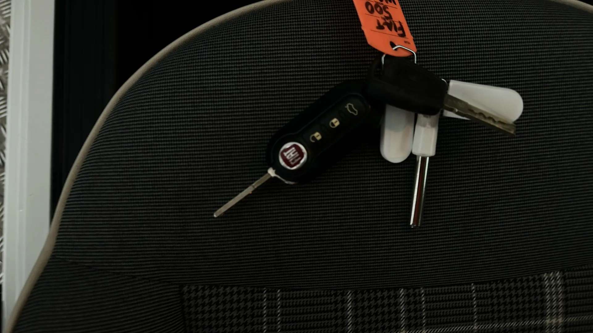 2017 FIAT 500 2017 FIAT 500